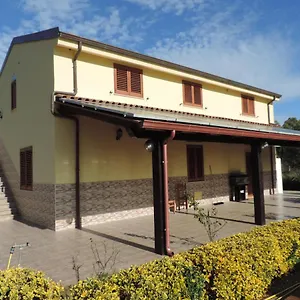  Alloggio per agriturismo I Doni Del Mandorlo