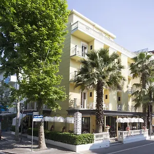 La Nidiola 2*, Riccione Italia